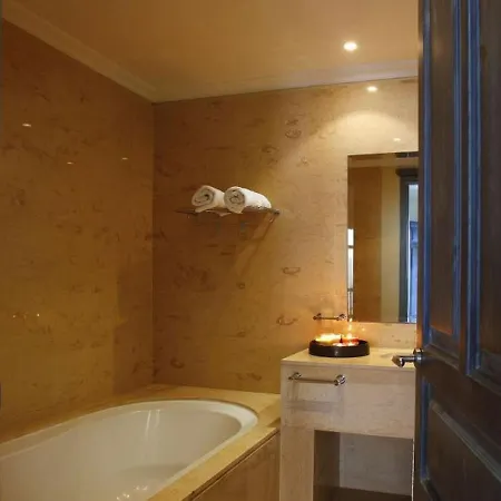 Villa How To Rent Your Own With Fantastic Private Pool, 1464